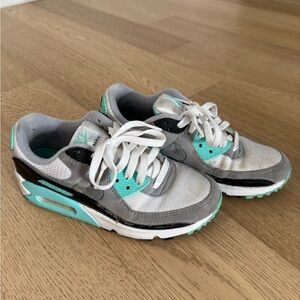 Nike Womens Sneakers in Gray and Teal